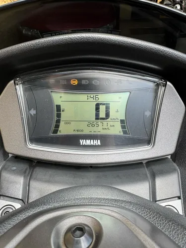 Yamaha N-max 2022