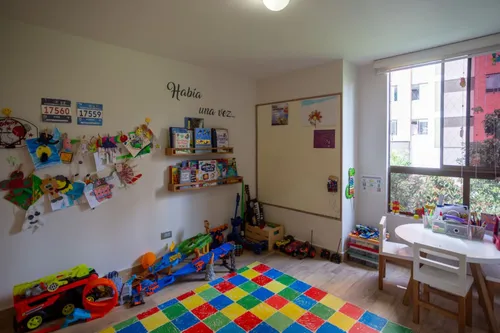 Apartamento En Venta En Lalinde. Cod V19946