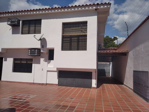 Imagen 26 de 28 de Se Vende Fabulosa Quinta Moderna Y Bonita En El Hipodromo Zona Maracay Aragua Buen Precio 04243785803