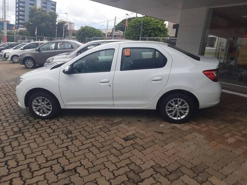 Imagem 8 de 9 de Renault Logan 1.6 16v Sce Flex Zen Manual