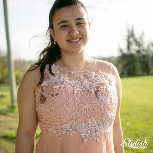 Imagen 3 de 10 de Alquiler De Trajes Y Vestidos; Para Hombres, Mujeres Y Niños