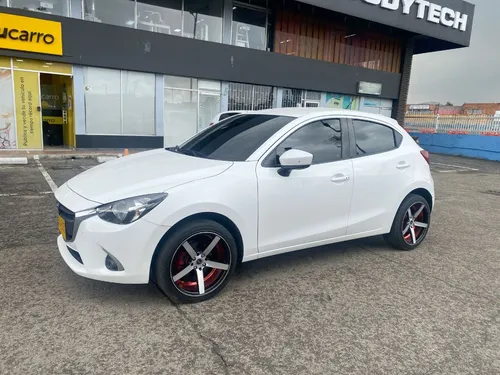 Mazda 2 1.5 Touring Mt