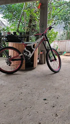 Bike Downhill Rocky Mountain Flatline Suspensão Boxxer | MercadoLivre