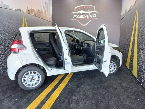 Imagem 8 de 15 de Fiat Mobi 1.0 Firefly Flex Drive Manual