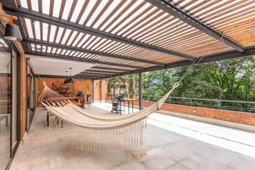 Apartamento En Venta En Los Naranjos. Cod V15721