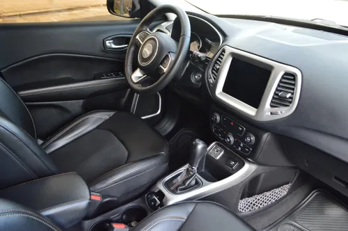 Jeep Compass 2.4 4X2 Longitude At