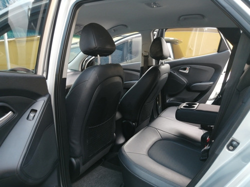 Imagem 10 de 13 de Hyundai Ix35 Gls 2.0 Flex At 2015