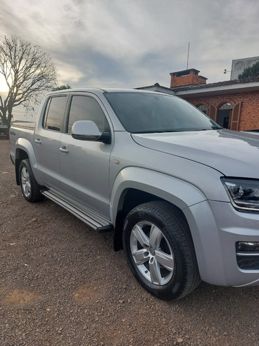 Volkswagen Amarok 2.0 Highline Cab. Dupla 4x4 4p