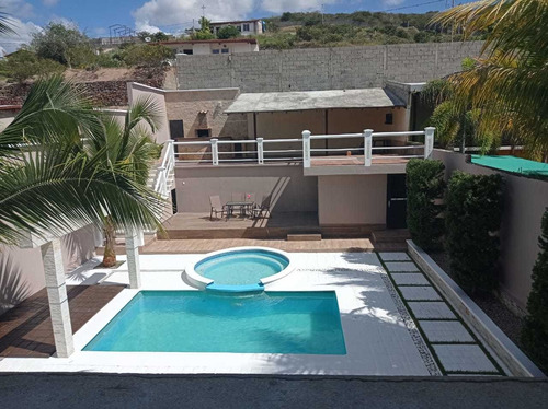 Imagen 12 de 13 de Casa Con Piscina Barquisimeto Este
