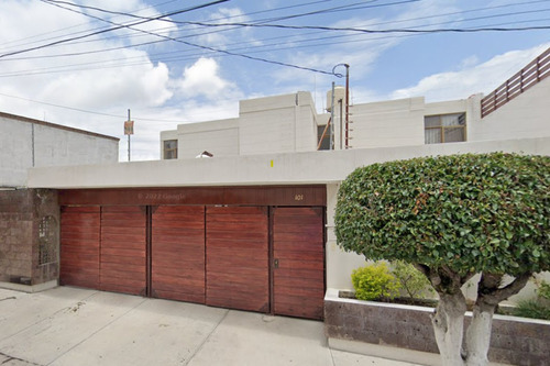 Casa A La Venta En Andrade, Leon, Guanajuato, Remate Adjudicado