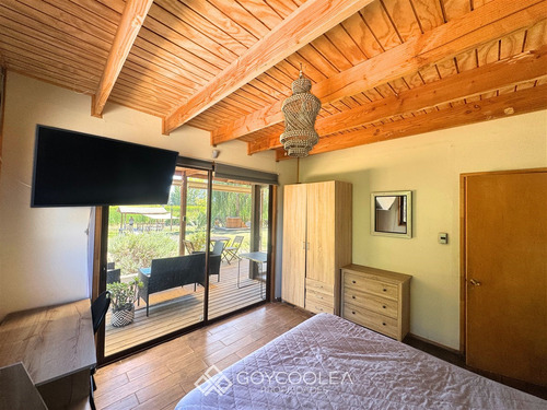 Casa En Venta De 2 Dorm. En Las Cabras