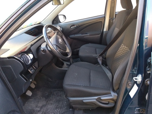 Toyota Etios 1.5 Sedan Xls 2015