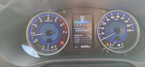 Imagem 5 de 10 de Toyota Hilux Cabine Dupla Srv 2.7 Flex 4x2 Automática