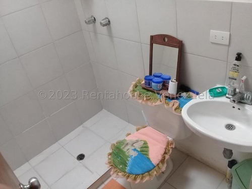 Imagen 29 de 30 de $$$maría Gabriella Mendoza Vende!!! Casa Remodelada En Ubanización Yucataán Codflex23-23062
