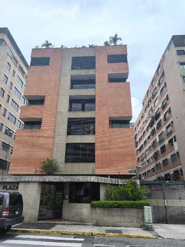 Alquilo Apartamento 68m2 Los Palos Grandes 0255