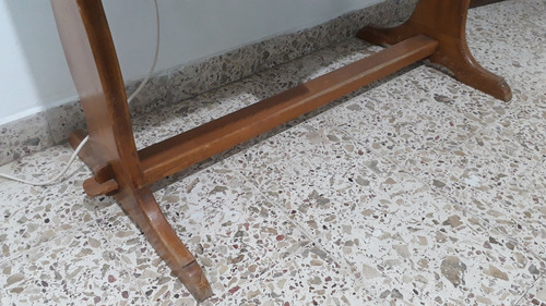 Escritorio Con Cajones Y Vidrio Madera Maciza Hago Envio Marrón Claro (Usado)