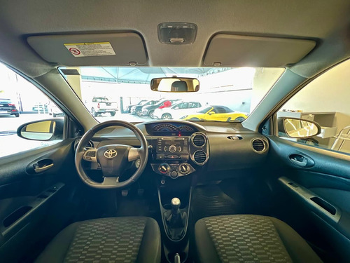 Toyota Etios ETIOS XLS Sedan 1.5 Flex 16V 4p Mec.