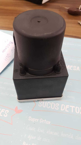 Compressor De Vácuo Das Travas De Portas Audi 1.8 A3 A4