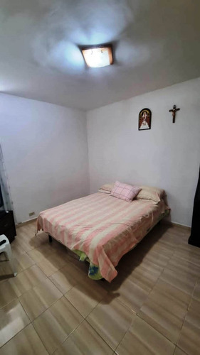 Imagen 8 de 10 de Venta Apartamento Resid. Las Trinitarias, Guacara