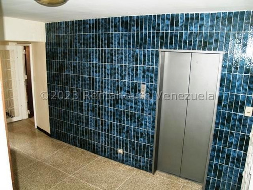 Ozalid Avenida Principal De Los Chorros Piso 8 8-b Dm, Caracas, Ncm