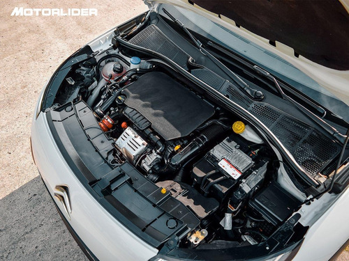 Imagen 12 de 25 de Citroën C4 Cactus 1.2 Feel Plus Ext Full| Permuta / Financia