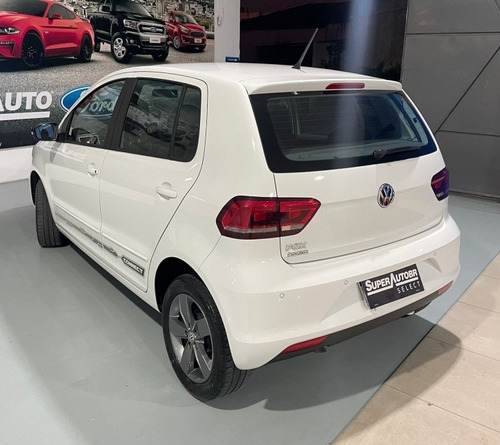 Imagem 14 de 15 de Volkswagen Fox Connect 1.6