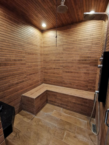 Casa En Venta En Bosques De Las Lomas Ya Remodelada Con Alberca (m2c330)