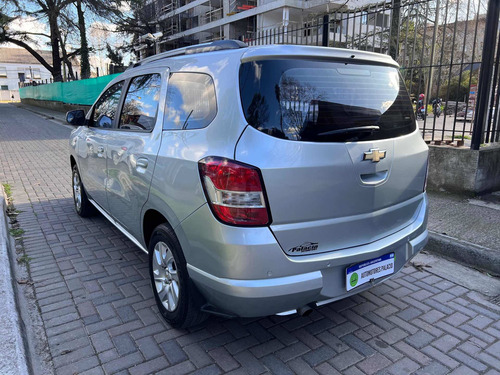 Imagen 3 de 10 de Chevrolet Spin 2014 1.8 Ltz 5as 105cv