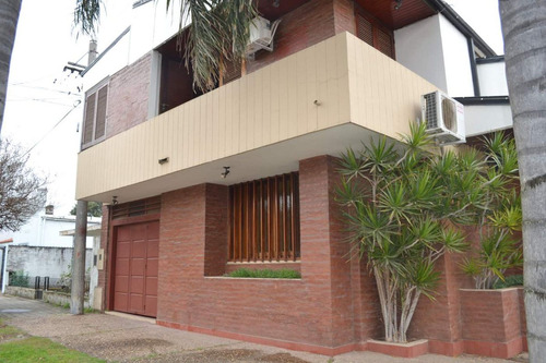 Propiedad En Venta 4 Dorm Y Cochera Gaboto Al 2500