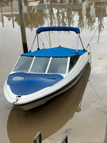 Lancha Bayliner Capri 2050 Sergio Bonora Yates
