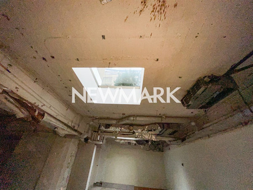 Local Comercial En Arriendo En Iconico Edificio