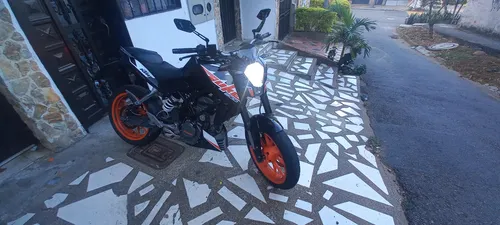 Duke 200