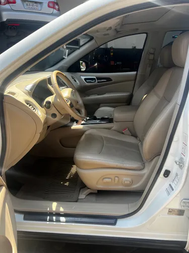 Nissan Pathfinder 3.5 Exclusive A/T **BLINDADA**