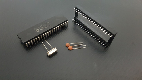 Pic16f877a (incluye Base, Cristal De 20mhz, 2 Cap De 22pf)