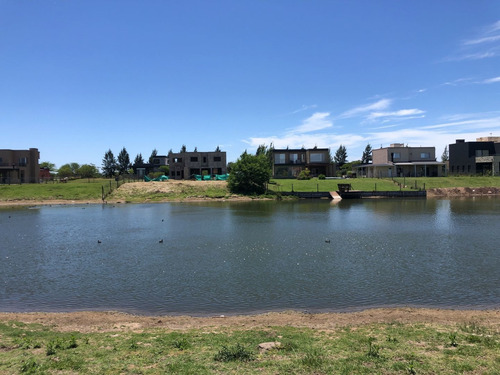 Imagen 3 de 11 de Exclusivo! Lote A La Laguna En La Isla Del Área 1 San Matias