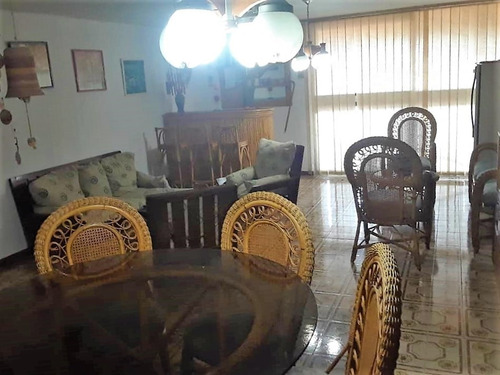 Imagen 5 de 18 de Casa Tipo Townhouse En El Hatillo Mh