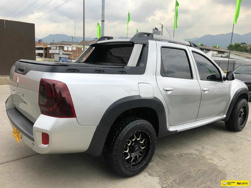 Renault Duster Oroch Dinamique 2.0
