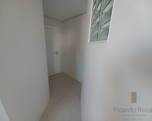 Imagem 6 de 24 de Vendo Outro Troco Ótimo Apartamento Alto Padrão Na Região Central Da Cidade, 3 Suítes E 2 Vagas De Garagem, Excelente Acabamento. - Ap00062 - 69922478