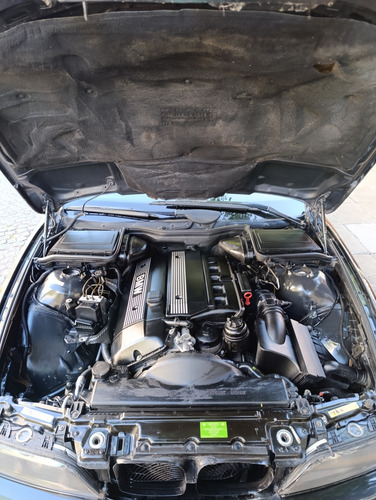 BMW Serie 5 3.0 530i Sportive At
