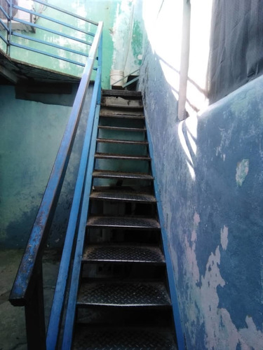 Imagen 13 de 14 de Se Vende Casa Con Anexos