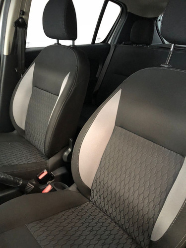 Imagem 9 de 14 de Renault Sandero 1.6 Expression 16v Flex 4p Manual