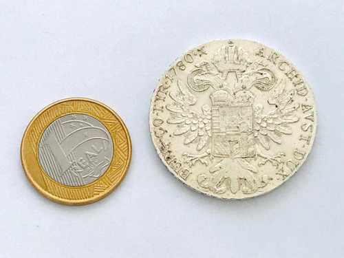 Grande Moeda Em Prata - 28 Gr - 4 Cm (Usado)