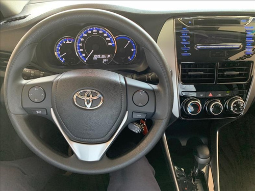 Toyota Yaris Yaris Sedan Xl - Sedan - Automático