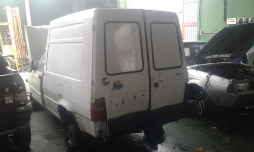 Sucatas Fiorino 1.3 Ano 2010 Só Para Retirada De Peças
