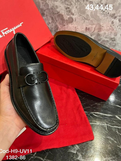 Zapatos Ferragamo |