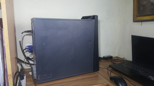 Imagen 1 de 6 de Computadora De Escritorio Lenovo