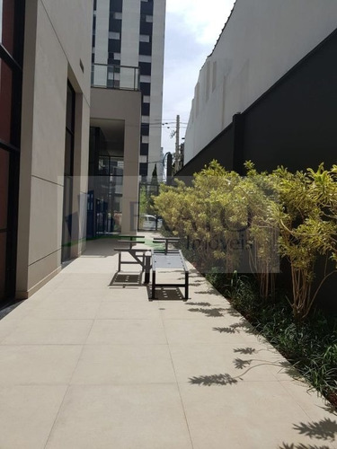 Imagem 8 de 14 de Apartamento Com 30m², Silencioso E Ensolarado, Próximo Ao Shopping Morumbi. - Em40025