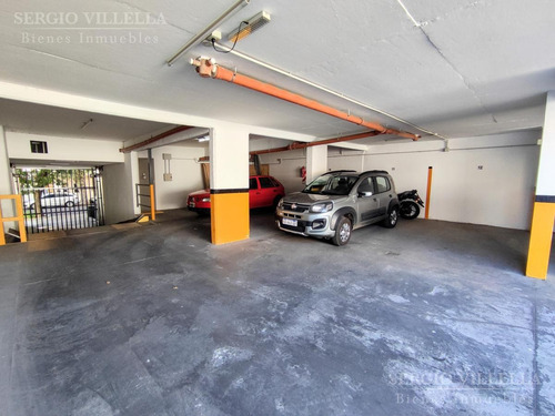 Imagen 12 de 13 de Iriondo 1300 - Departamento De Un Dormitorio En Venta Con Cochera - Rosario - Echesortu
