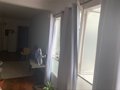 Monoambiente Amplísimo Con Renta 36 Mt2 Grandes Ventanales