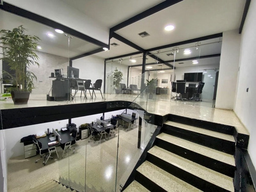 Imagen 6 de 9 de En Venta Galpón Y Oficinas En La Av. Principal De Colinas Del Neveri, Barcelona